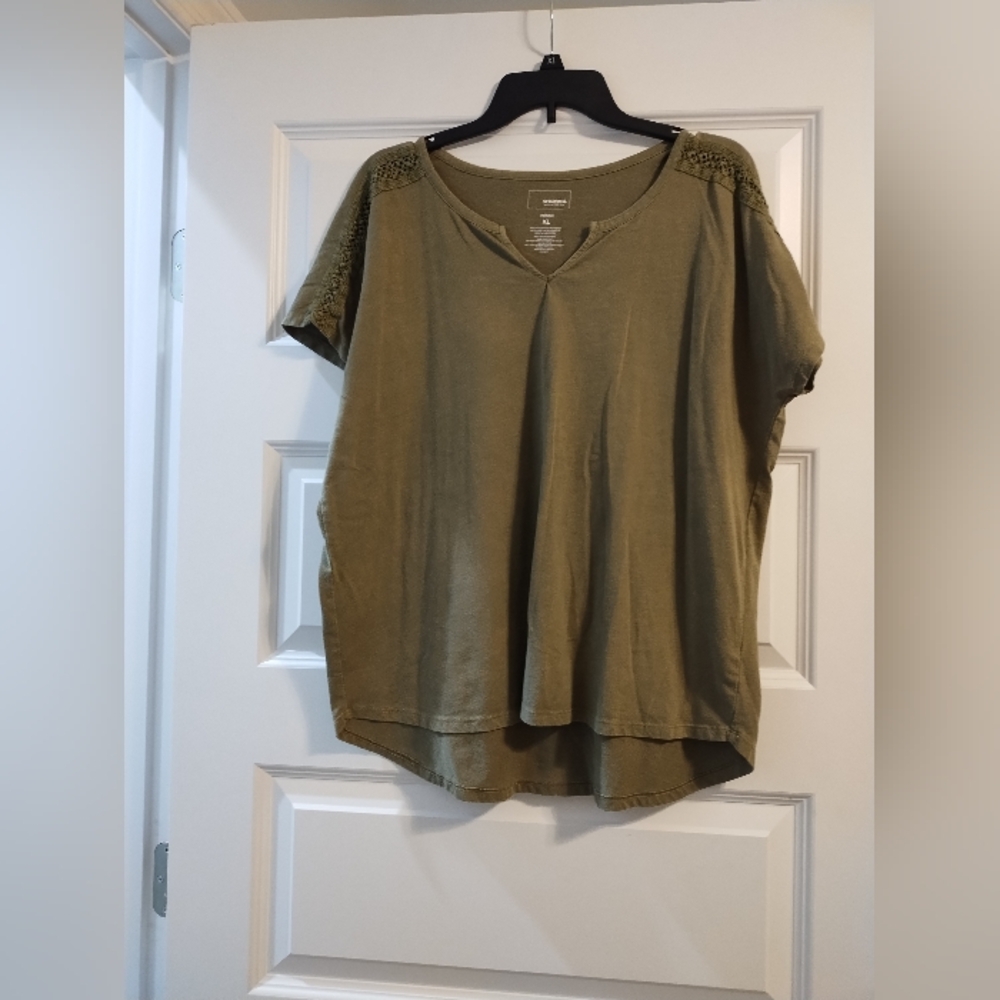 5/$25 Olive Green Sonoma Women's Top